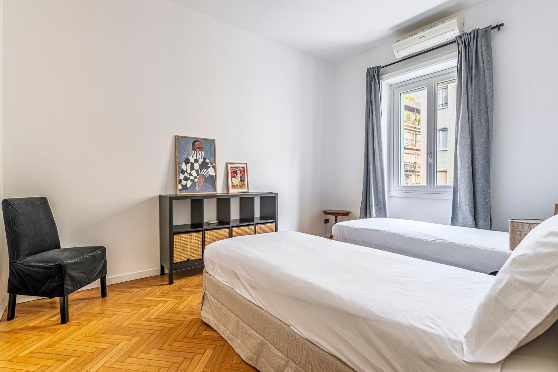 Apartment Luxury 4 Bedrooms In The Center Of *