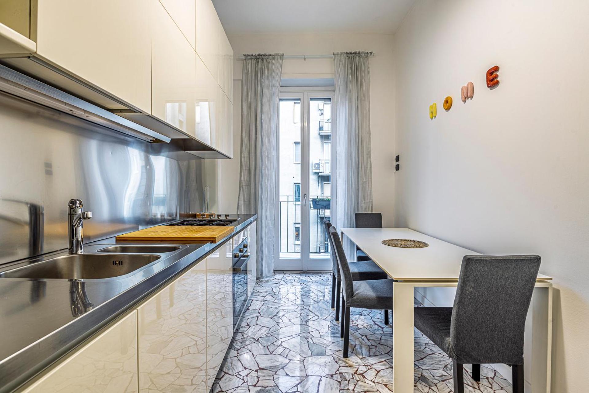 Luxury 4 Bedrooms In The Center Of Milan
