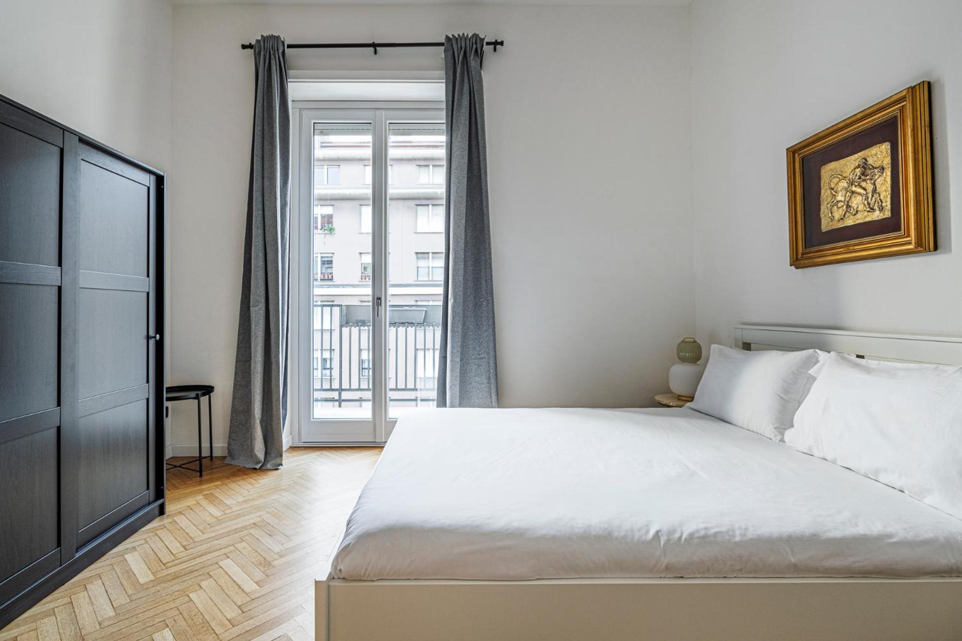 Luxury 4 Bedrooms In The Center Of *