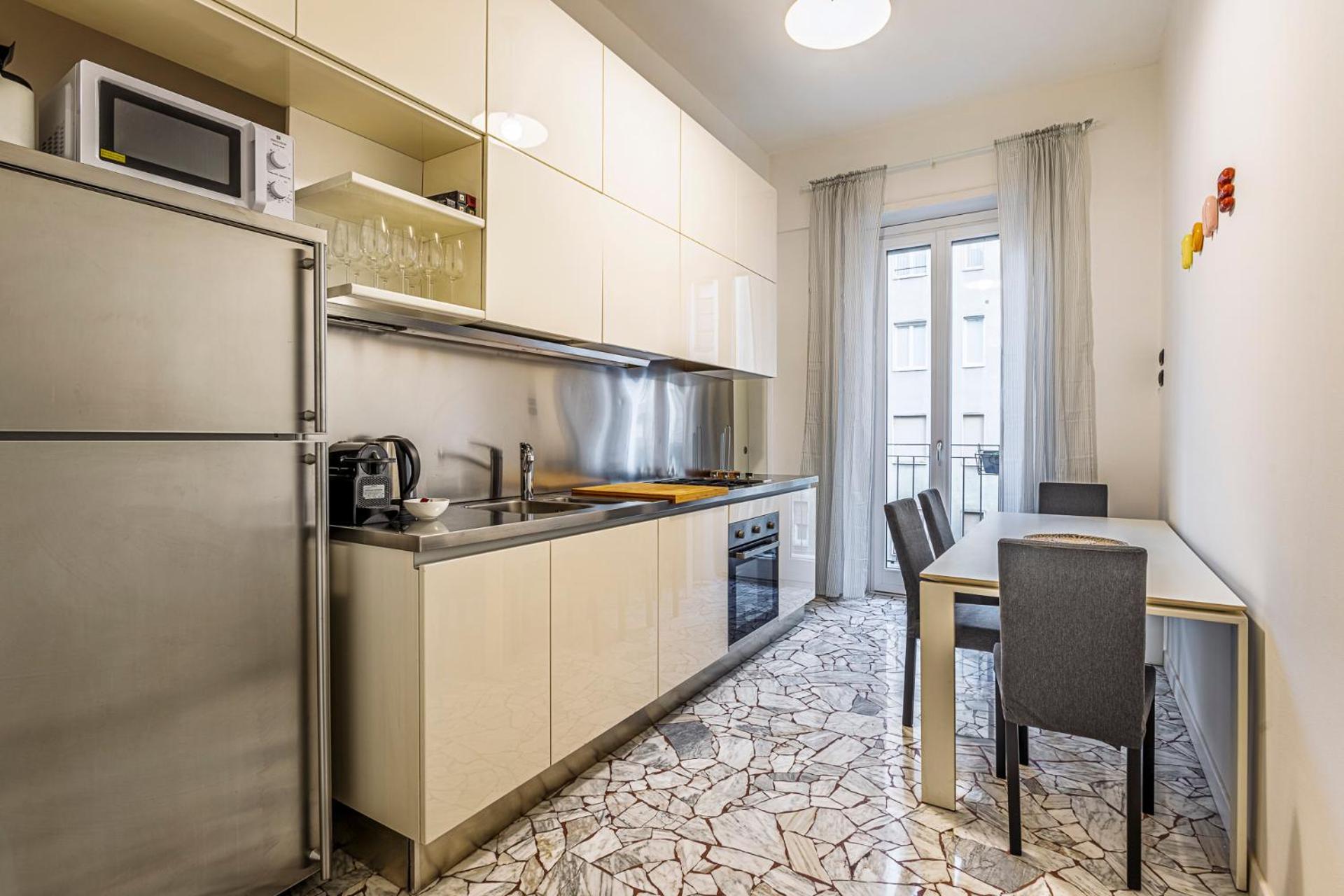 Luxury 4 Bedrooms In The Center Of Apartamento Milán